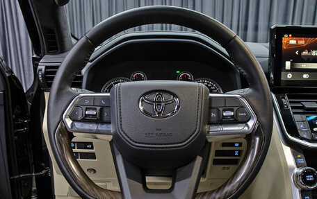 Toyota Land Cruiser, 2021 год, 10 500 000 рублей, 19 фотография