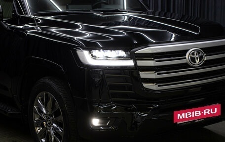 Toyota Land Cruiser, 2021 год, 10 500 000 рублей, 26 фотография