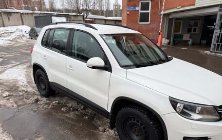 Volkswagen Tiguan I, 2011 год, 899 999 рублей, 6 фотография