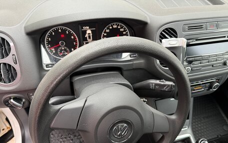 Volkswagen Tiguan I, 2011 год, 899 999 рублей, 19 фотография