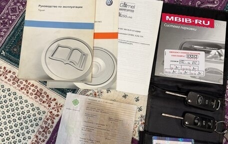 Volkswagen Tiguan I, 2011 год, 899 999 рублей, 39 фотография