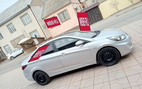 Hyundai Solaris II рестайлинг, 2014 год, 490 000 рублей, 5 фотография