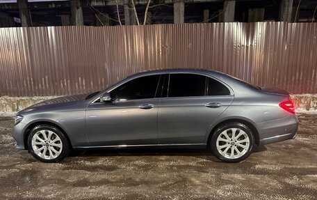 Mercedes-Benz E-Класс, 2019 год, 4 200 000 рублей, 6 фотография