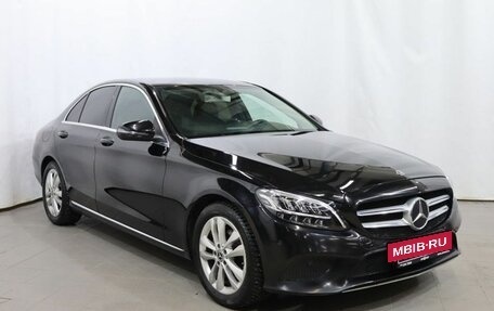 Mercedes-Benz C-Класс, 2019 год, 2 850 000 рублей, 3 фотография