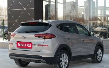 Hyundai Tucson III, 2019 год, 2 400 000 рублей, 5 фотография