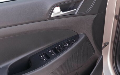 Hyundai Tucson III, 2019 год, 2 400 000 рублей, 17 фотография