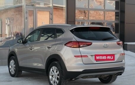 Hyundai Tucson III, 2019 год, 2 400 000 рублей, 7 фотография