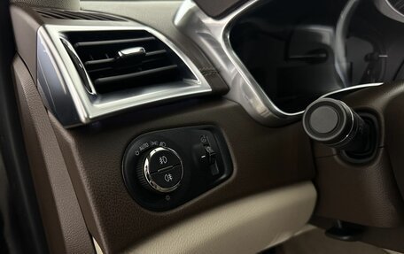 Cadillac SRX II рестайлинг, 2013 год, 1 200 000 рублей, 9 фотография