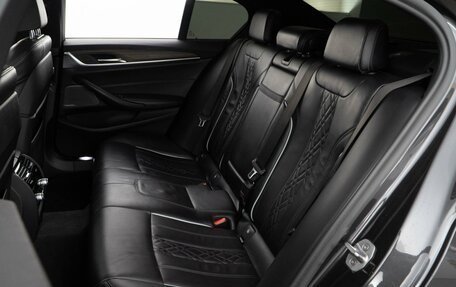 BMW 5 серия, 2017 год, 3 289 999 рублей, 10 фотография