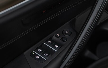 BMW 5 серия, 2017 год, 3 289 999 рублей, 19 фотография