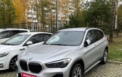 BMW X1, 2019 год, 2 100 000 рублей, 1 фотография