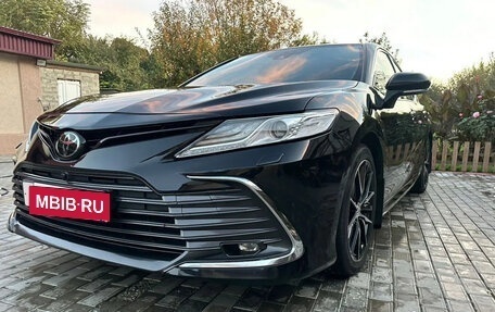 Toyota Camry, 2019 год, 2 900 000 рублей, 1 фотография