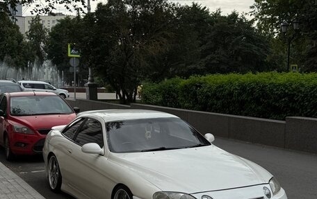 Toyota Soarer, 1985 год, 1 300 000 рублей, 1 фотография