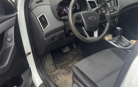 Hyundai Creta I рестайлинг, 2018 год, 1 300 000 рублей, 2 фотография