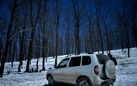 Chevrolet Niva I рестайлинг, 2013 год, 530 000 рублей, 4 фотография