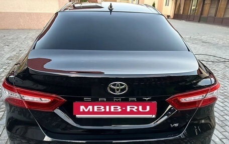 Toyota Camry, 2019 год, 2 900 000 рублей, 13 фотография
