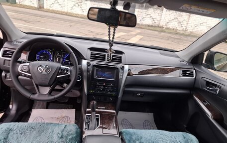 Toyota Camry, 2016 год, 2 400 000 рублей, 12 фотография