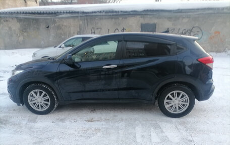 Honda Vezel, 2019 год, 1 750 000 рублей, 5 фотография