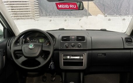 Skoda Fabia II, 2013 год, 648 000 рублей, 7 фотография