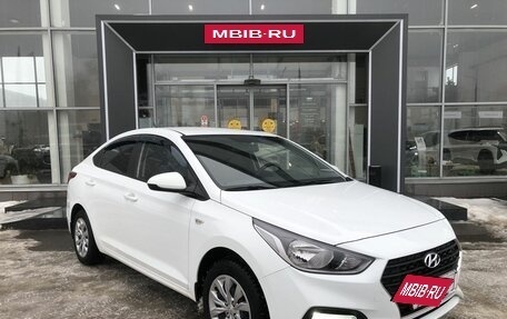 Hyundai Solaris II рестайлинг, 2017 год, 1 300 000 рублей, 3 фотография