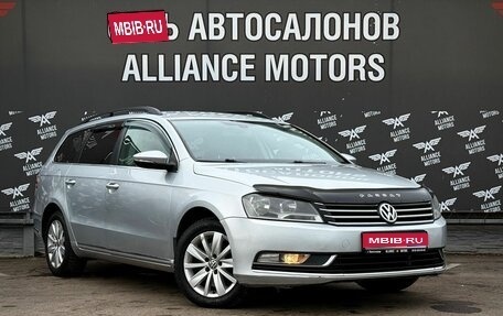Volkswagen Passat B7, 2011 год, 900 000 рублей, 1 фотография