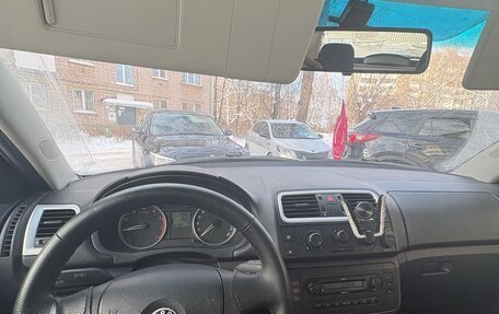 Skoda Fabia II, 2009 год, 390 000 рублей, 5 фотография