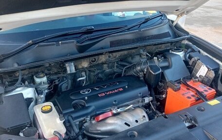 Toyota Vanguard, 2010 год, 1 300 000 рублей, 10 фотография