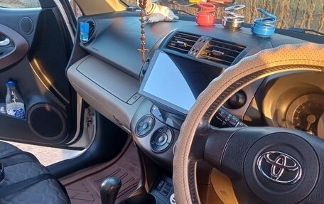 Toyota Vanguard, 2010 год, 1 300 000 рублей, 14 фотография