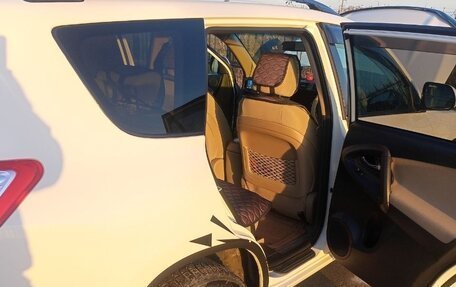 Toyota Vanguard, 2010 год, 1 300 000 рублей, 17 фотография