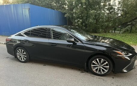 Lexus ES VII, 2019 год, 4 500 000 рублей, 2 фотография