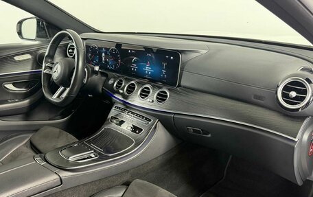 Mercedes-Benz E-Класс, 2020 год, 4 799 000 рублей, 15 фотография