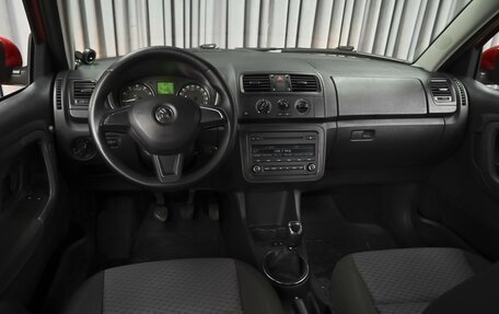 Skoda Fabia II, 2014 год, 669 000 рублей, 6 фотография