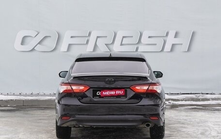 Toyota Camry, 2019 год, 2 590 000 рублей, 4 фотография