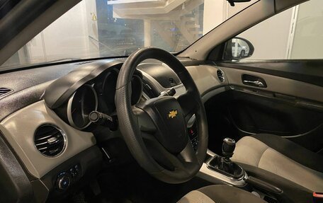 Chevrolet Cruze II, 2014 год, 740 000 рублей, 21 фотография