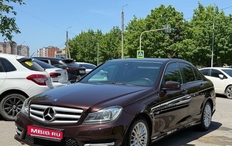 Mercedes-Benz C-Класс, 2012 год, 1 300 000 рублей, 2 фотография