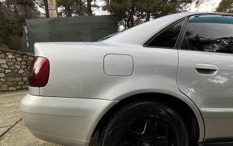 Audi A4, 1999 год, 490 000 рублей, 11 фотография