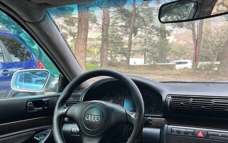 Audi A4, 1999 год, 490 000 рублей, 18 фотография