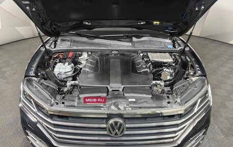 Volkswagen Touareg III, 2020 год, 6 210 000 рублей, 10 фотография