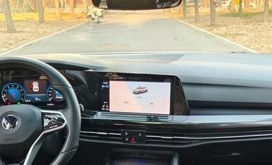 Volkswagen Golf VIII, 2022 год, 2 082 000 рублей, 7 фотография