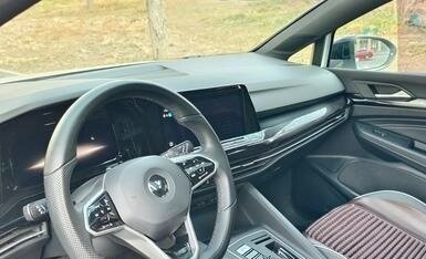 Volkswagen Golf VIII, 2022 год, 2 082 000 рублей, 5 фотография