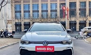 Volkswagen Golf VIII, 2022 год, 2 082 000 рублей, 2 фотография