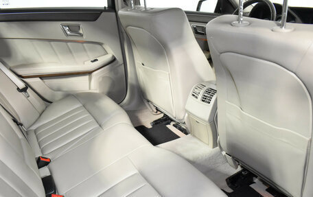 Mercedes-Benz E-Класс, 2010 год, 1 349 000 рублей, 14 фотография