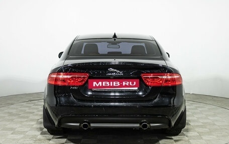 Jaguar XE I рестайлинг, 2016 год, 1 350 000 рублей, 6 фотография