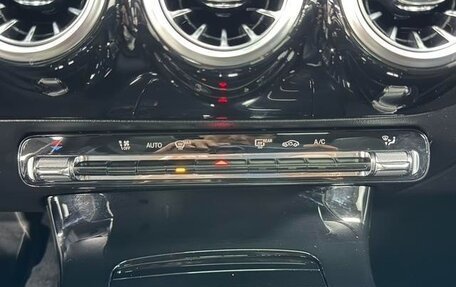 Mercedes-Benz A-Класс, 2022 год, 2 464 000 рублей, 9 фотография