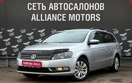 Volkswagen Passat B7, 2011 год, 900 000 рублей, 3 фотография