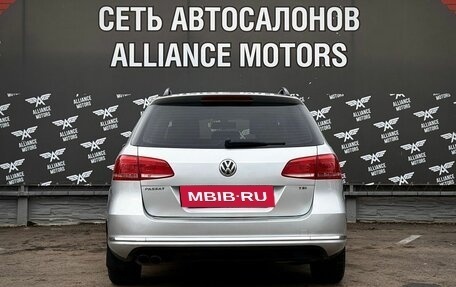 Volkswagen Passat B7, 2011 год, 900 000 рублей, 6 фотография