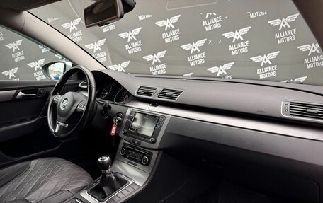 Volkswagen Passat B7, 2011 год, 900 000 рублей, 24 фотография