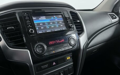 Mitsubishi L200 IV рестайлинг, 2020 год, 3 049 000 рублей, 12 фотография