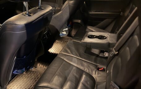 Volkswagen Touareg III, 2011 год, 1 630 000 рублей, 7 фотография