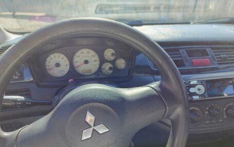 Mitsubishi Lancer IX, 2003 год, 185 000 рублей, 3 фотография